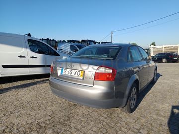 Audi A4 · Ano 2004