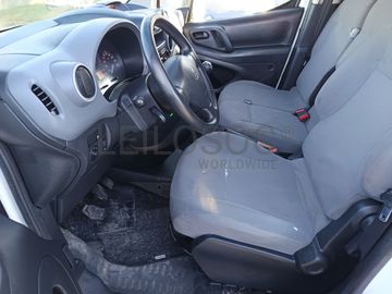 Peugeot Partner · Ano 2013