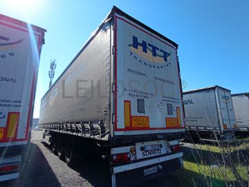 Veículos Pesados de Mercadorias · Ligeiros · Semirreboques