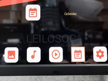 Expositor Multimédia Braun