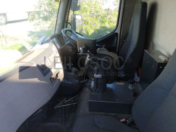 Camião Volvo FLL15 · Ano 2009