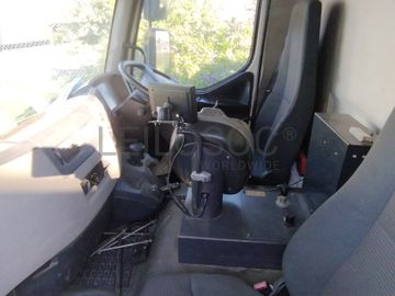 Camião Volvo FLL15 · Ano 2009