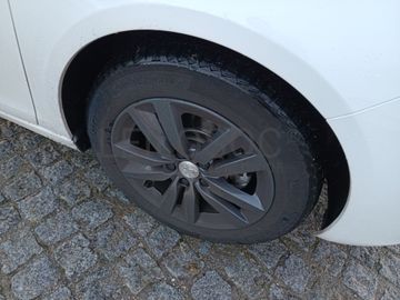 Peugeot 308 1.5 BlueHdi · Ano 2020