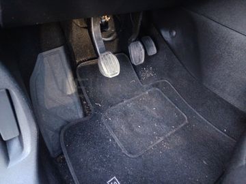 Peugeot 308 1.5 BlueHdi · Ano 2020