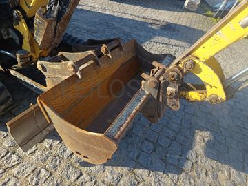 Mini Giratória Yanmar VIO 17 · Ano 2019