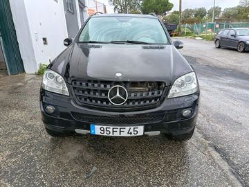 Mercedes-Benz ML 320 · Ano 2006