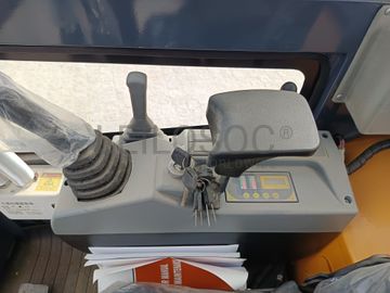 Mini Giratória Infront YFE20 · Ano 2023