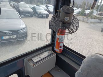 Mini Giratória Infront YFE20 · Ano 2023