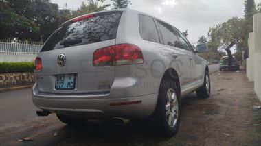 Volkswagen Touareg - 2010
