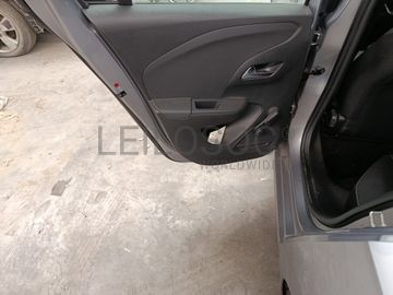 Opel Corsa · Ano 2021