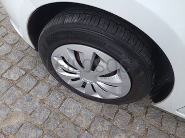 Renault Clio 1.5 DCi · Ano 2008