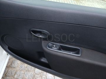 Renault Clio 1.5 DCi · Ano 2008