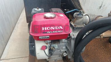 Camião-cisterna Toyota Hino - 2003