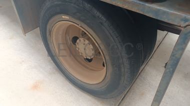 Camião-cisterna Toyota Hino - 2003