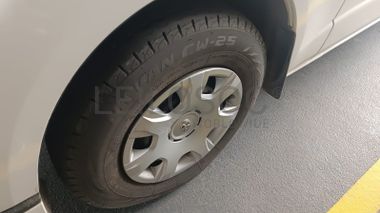 Toyota Quantum - 2016