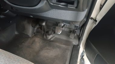 Toyota Quantum - 2016