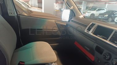 Toyota Quantum - 2016