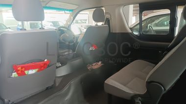 Toyota Quantum - 2016