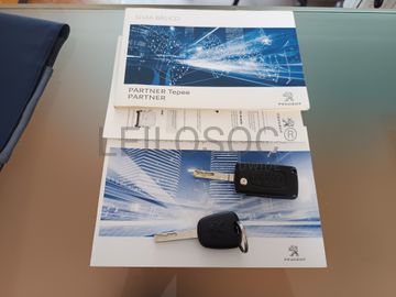 Peugeot Partner · Ano 2018