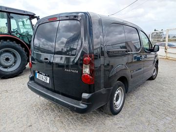 Peugeot Partner · Ano 2018