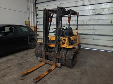 Empilhador Mitsubishi FD-25 · Ano 1990