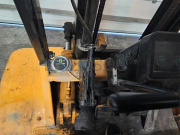 Empilhador Mitsubishi FD-25 · Ano 1990