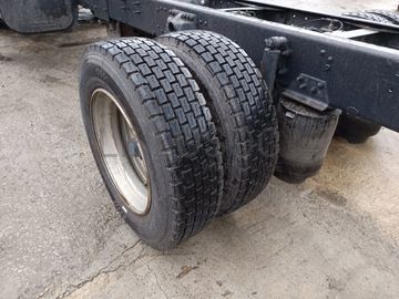 Scania P94B (4x2) 230 · Ano 2002