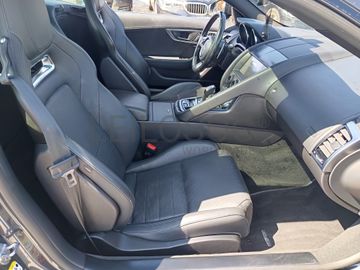 Jaguar F-Type R-Dynamic · Ano 2019