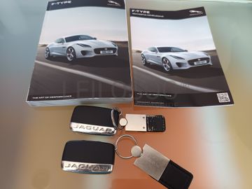 Jaguar F-Type R-Dynamic · Ano 2019