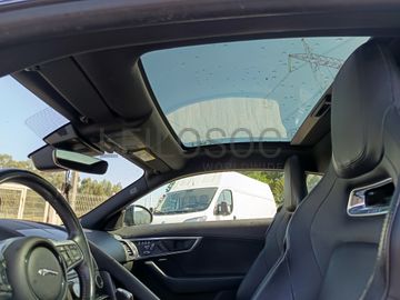 Jaguar F-Type R-Dynamic · Ano 2019