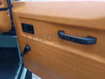 Land Rover Defender TDI 90 · Ano 1994