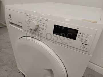 Máquina Secar Eletrolux · Televisão Sanyo