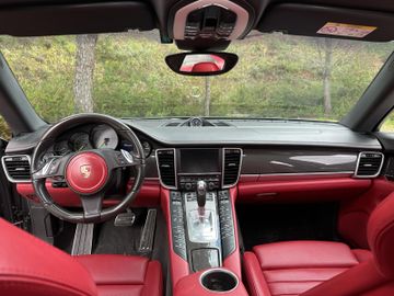 Porsche Panamera S e-Hybrid · Ano 2016