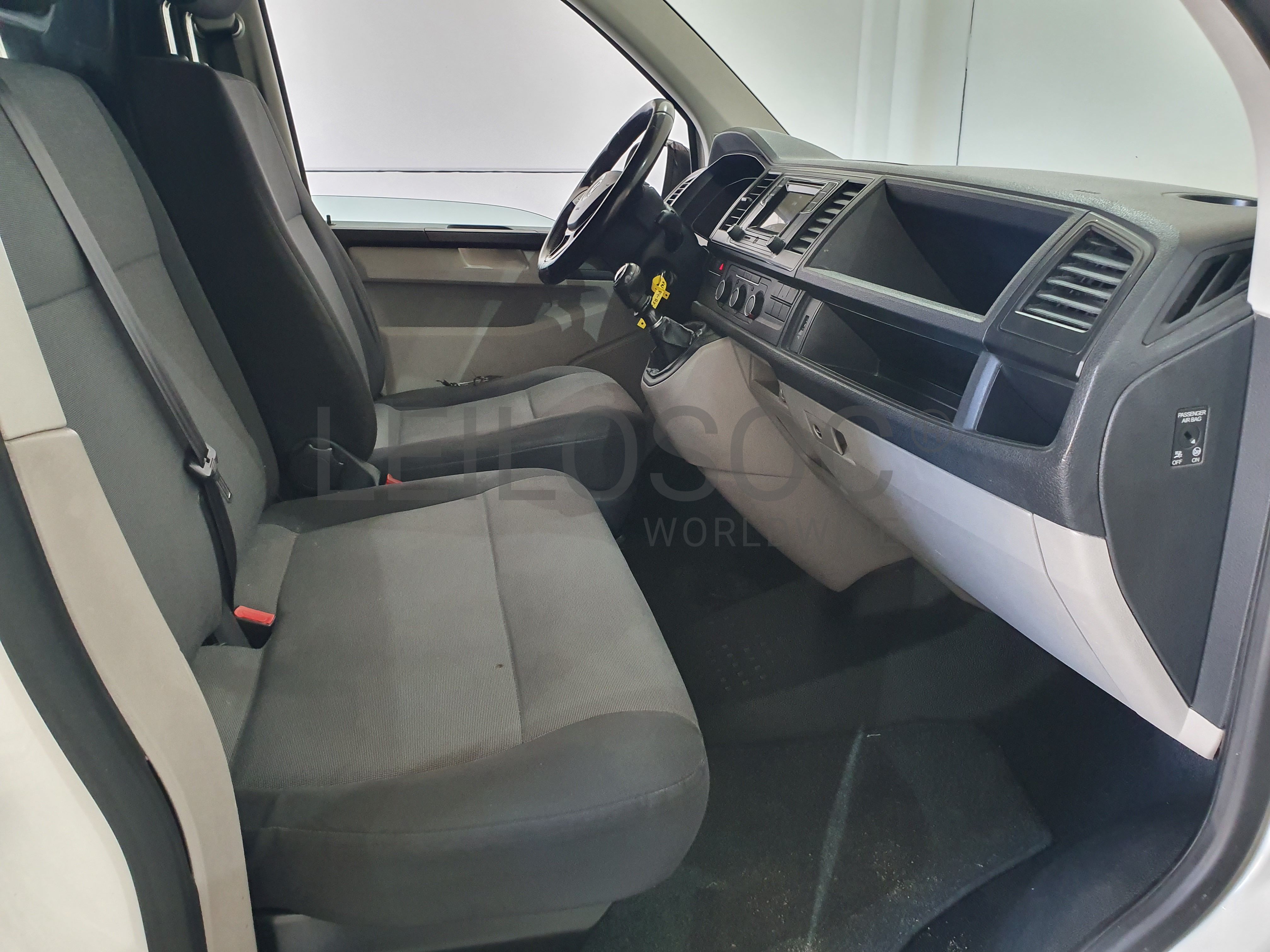 Volkswagen Transporter 2.0 TDI · Ano 2016