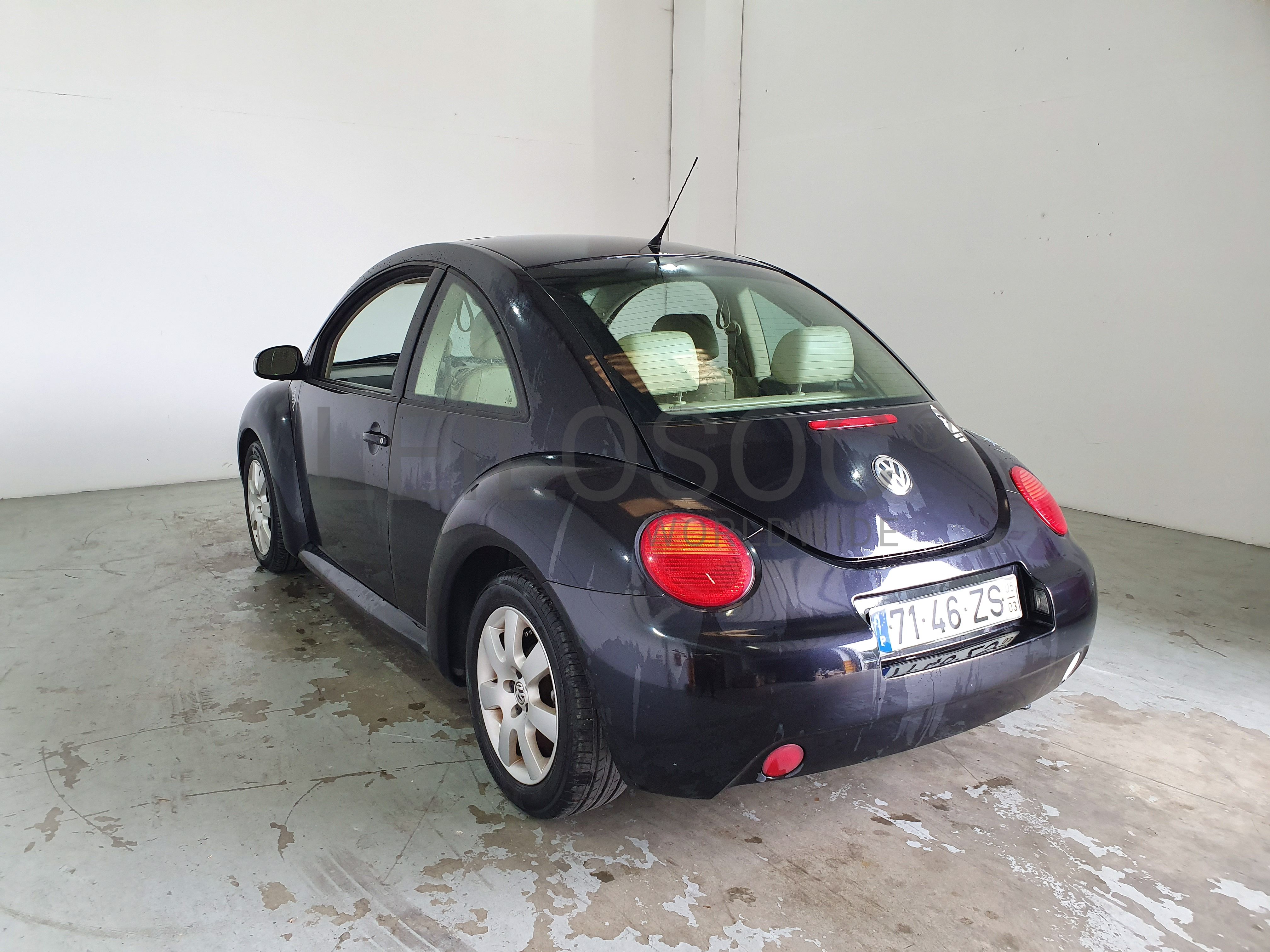 Volkswagen New Beetle · Ano 2005 