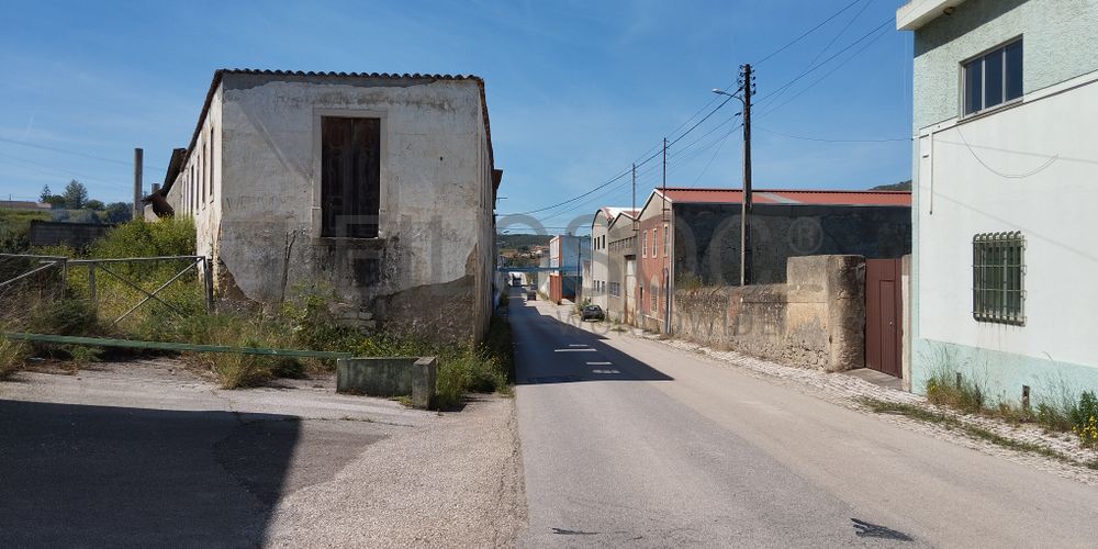 Armazém Industrial · Alcanena 4