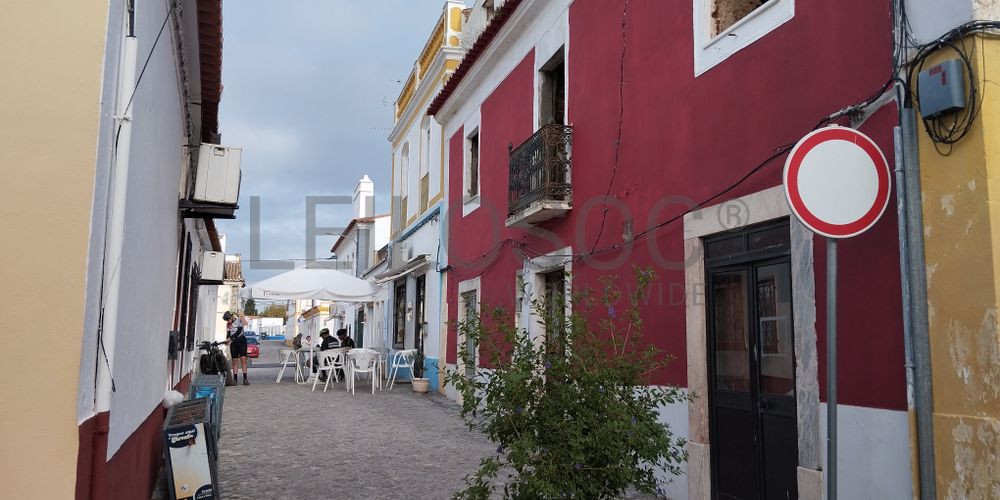 Edifício para Renovação · Elvas 3