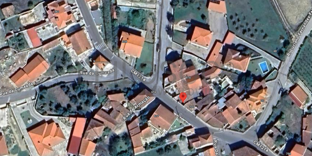 Moradia V2 · Miranda do Corvo 13