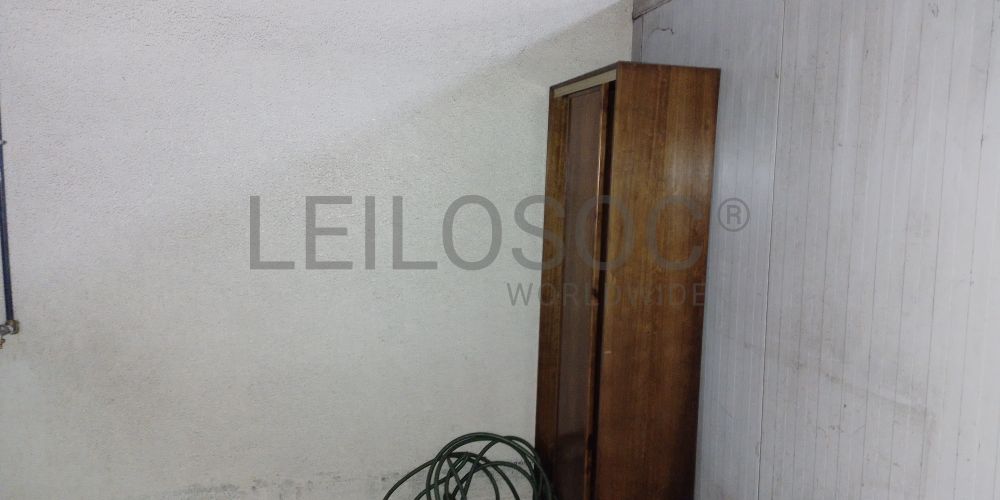Loja · Vilarinho das Cambas, Vila Nova de Famalicão 5