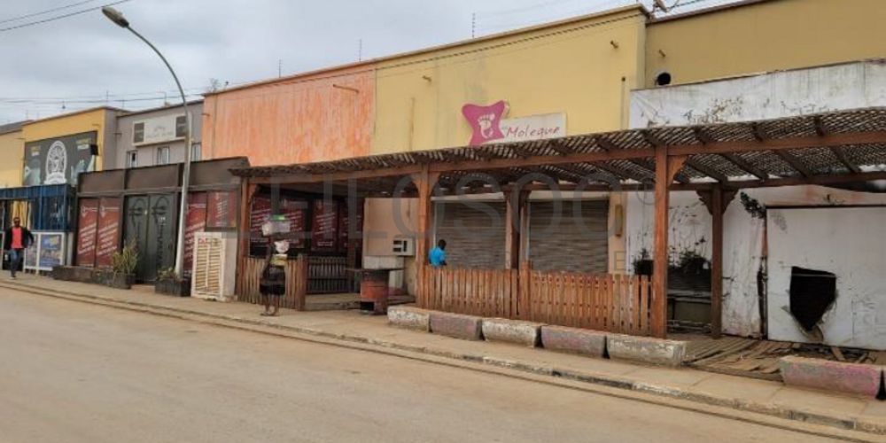 ESPAÇO COMERCIAL - Condomínio Vereda das Flores | Via Expresso  