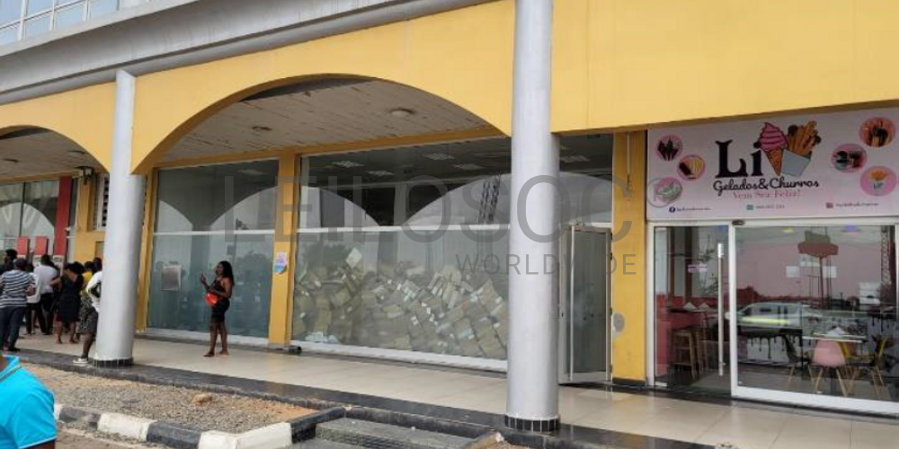 ULENGO | Antiga Agência Bancária