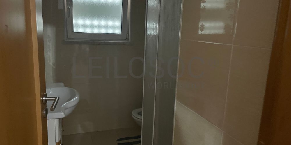 Moradia V4 com logradouro · Quinta do Conde, Sesimbra 18