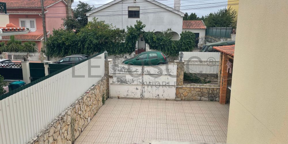 Moradia V4 com logradouro · Quinta do Conde, Sesimbra 4
