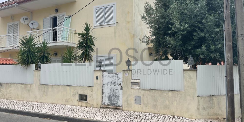 Moradia V4 com logradouro · Quinta do Conde, Sesimbra 2