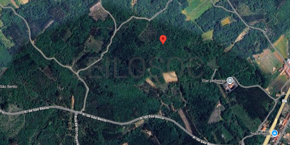 Terreno com 920,00 m² · Pedreiras, Porto de Mós