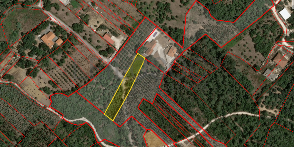 Terreno com 1.880,00 m² · Pedreiras, Porto de Mós 8
