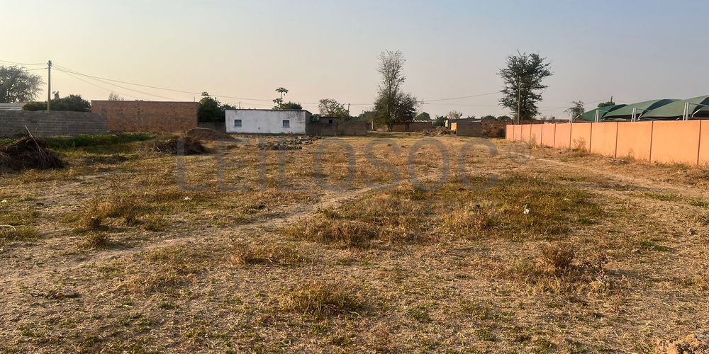 TERRENO URBANO - Quipungo | Huíla 5