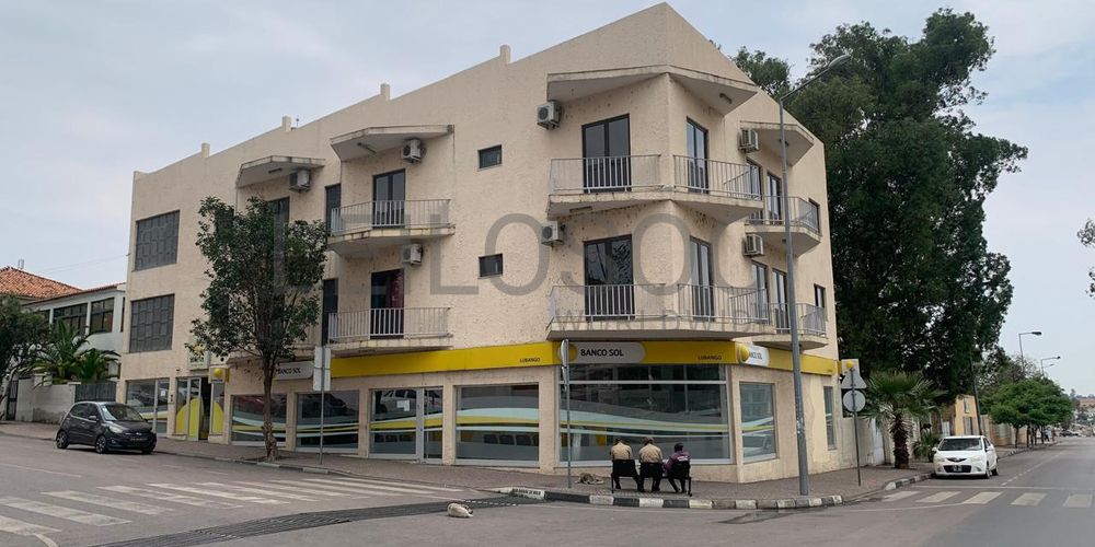 APARTAMENTO T2 | LUBANGO (1)