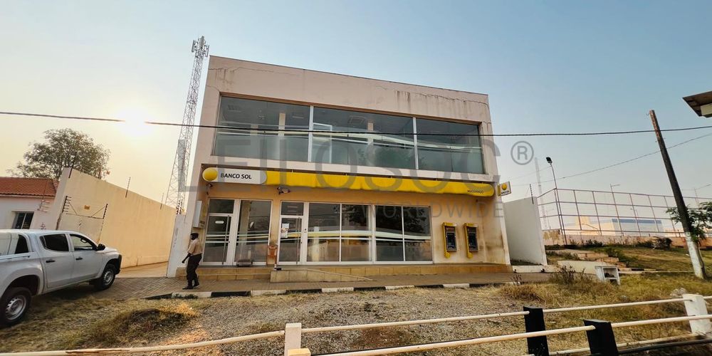 MASSANGO | MALANGE | Antiga Agência Bancária