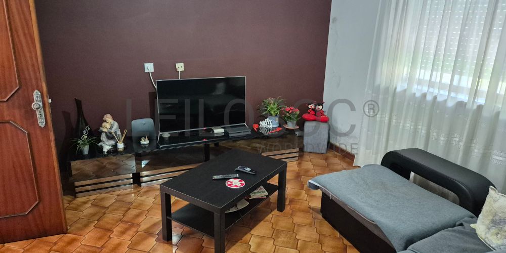 Moradia V4 · Vila de Cucujães, Oliveira de Azeméis 49